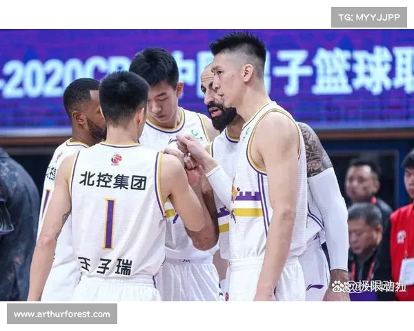CBA战报:全力拼搏中锋爆发带领球队力克劲敌,胜利背后的关键时刻分析 CBA战报:全力拼搏中锋爆发带领球队力克劲敌,胜利背后的关键时刻分析